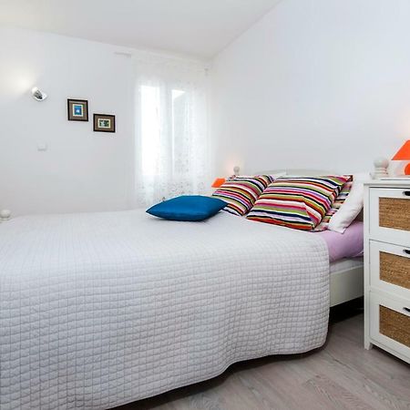Apartman Delfin Ровинь Экстерьер фото