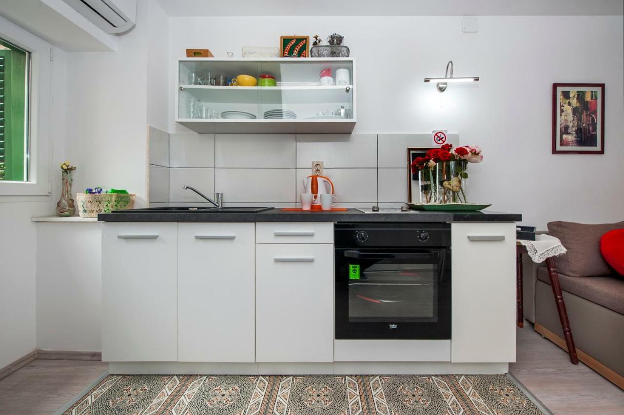 Apartman Delfin Ровинь Экстерьер фото