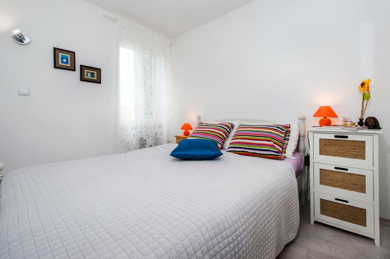 Apartman Delfin Ровинь Экстерьер фото