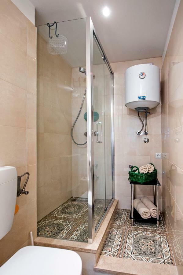 Apartman Delfin Ровинь Экстерьер фото